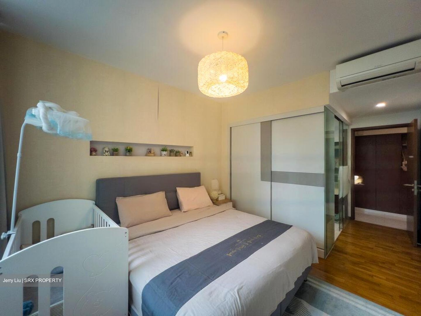 The Lakeshore (D22), Condominium #457862621